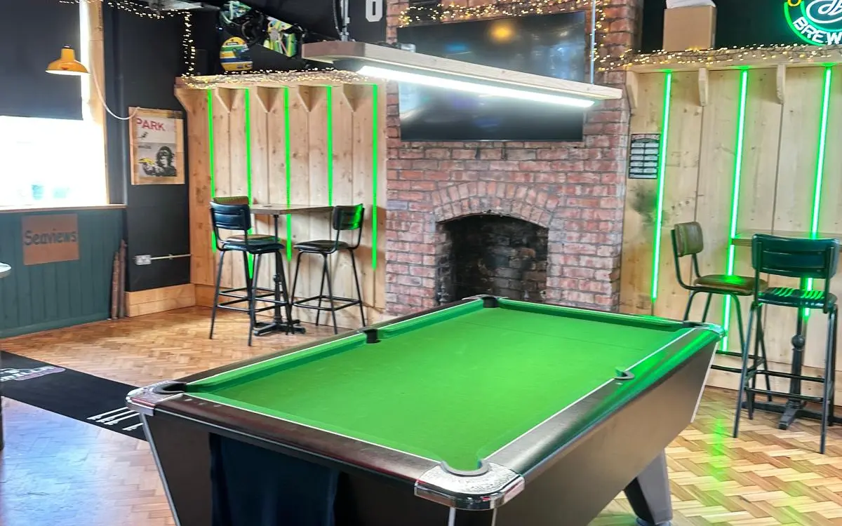 Pool table at Bull's Hitter sports bar in Cleveleys